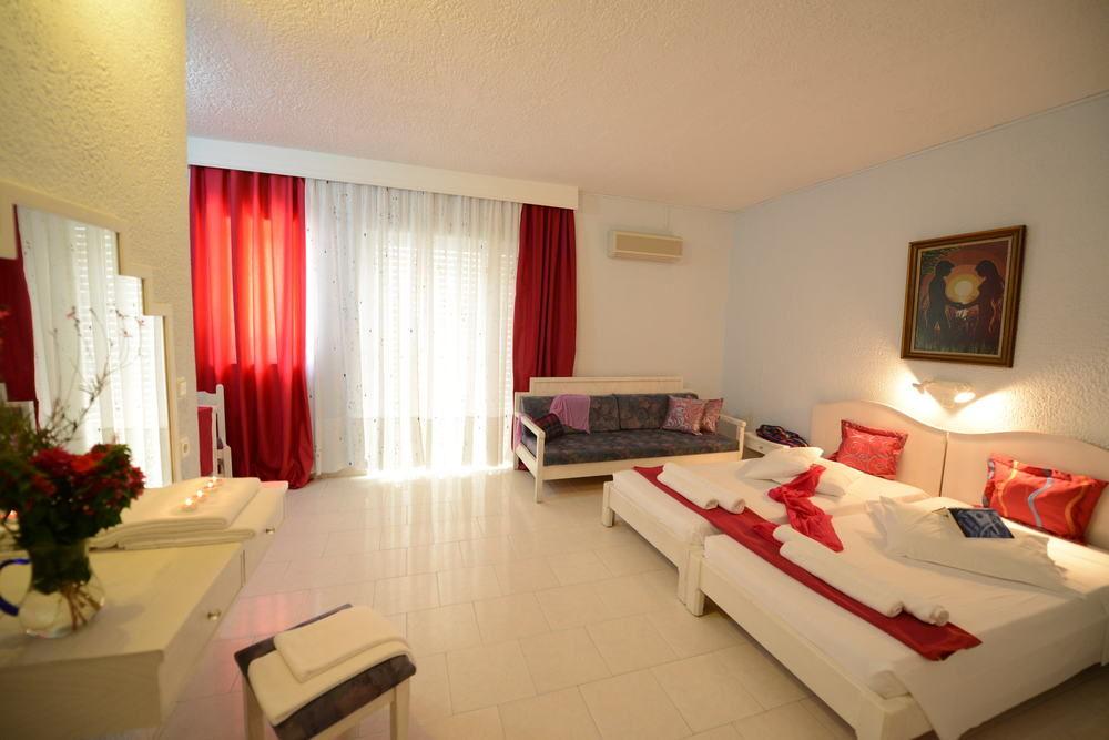 Golden Star Relax Hotel - Adults Only 16 Plus Tigaki Exteriör bild