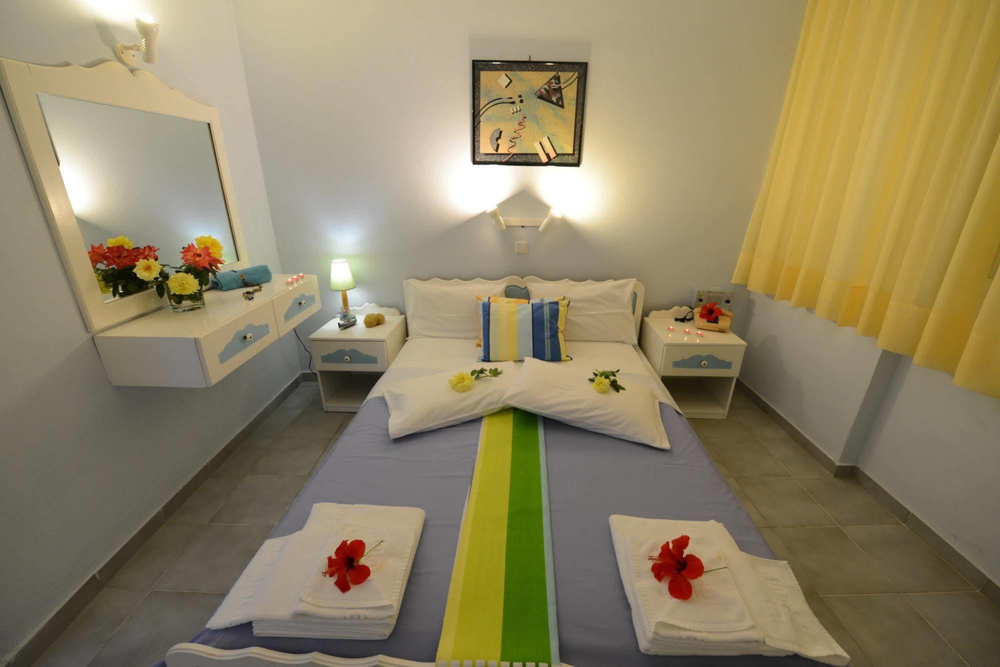 Golden Star Relax Hotel - Adults Only 16 Plus Tigaki Exteriör bild
